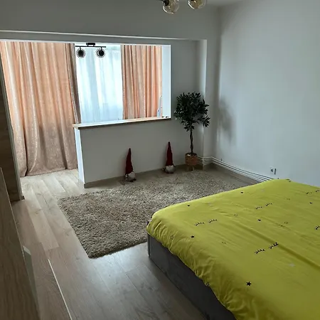 Lägenhet Garsoniera Aproape De Promenada Mall