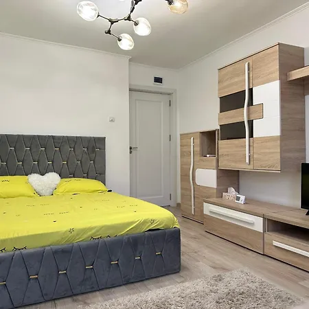 Garsoniera Aproape De Promenada Mall *